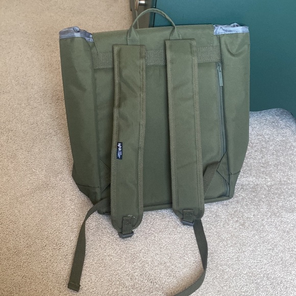 Lefrik Olive Green Scout Backpack - Picture 4 of 4